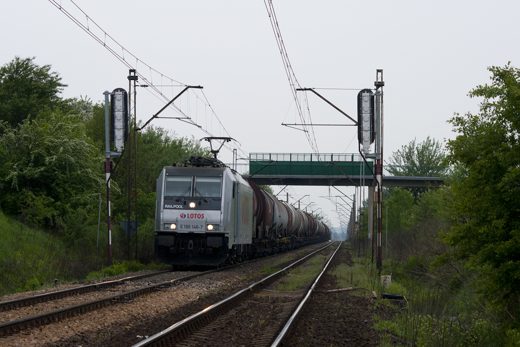 E186 146-7 [Railpool GmbH / del. Lotos Kolej]