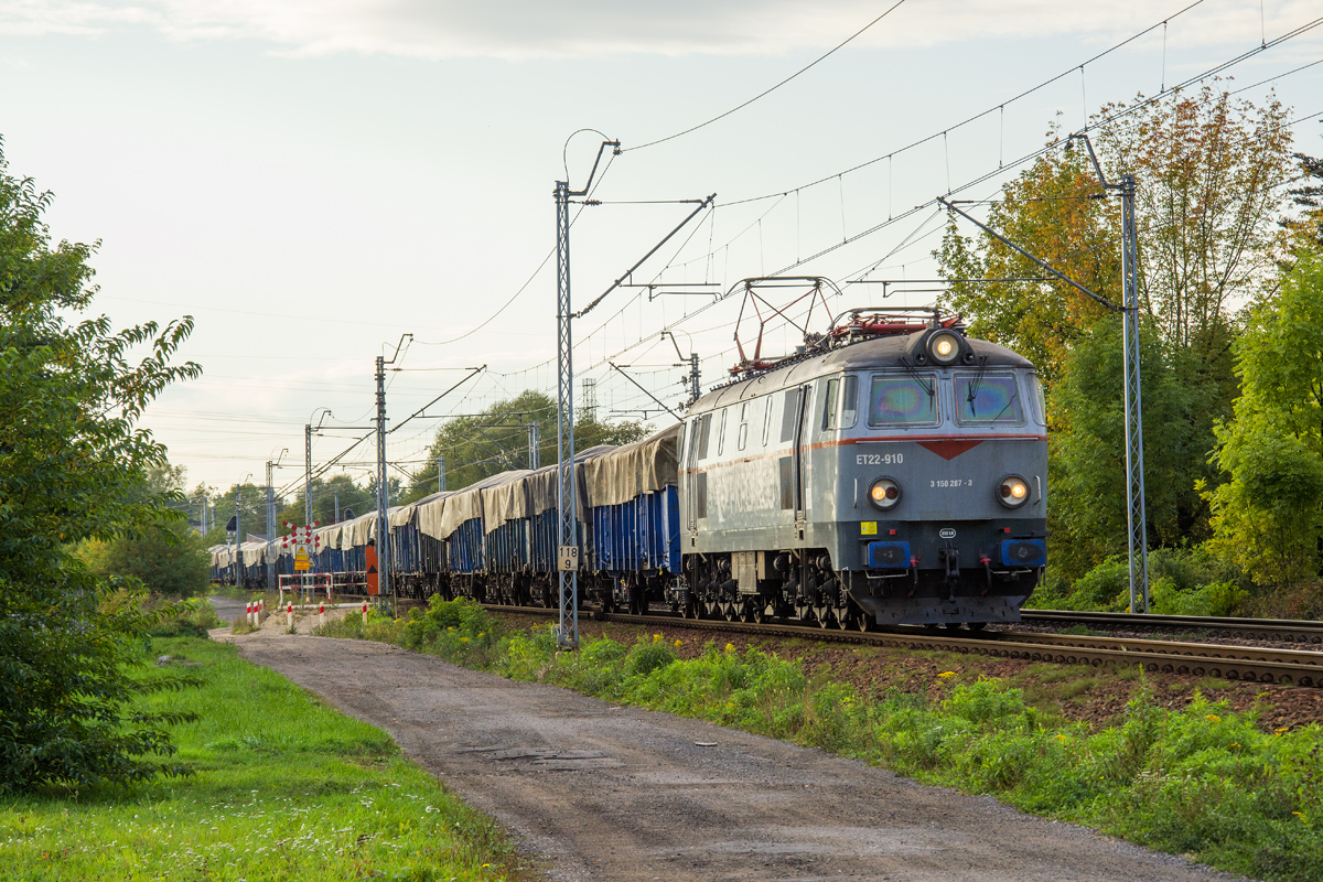 ET22-910 [PKP Cargo]