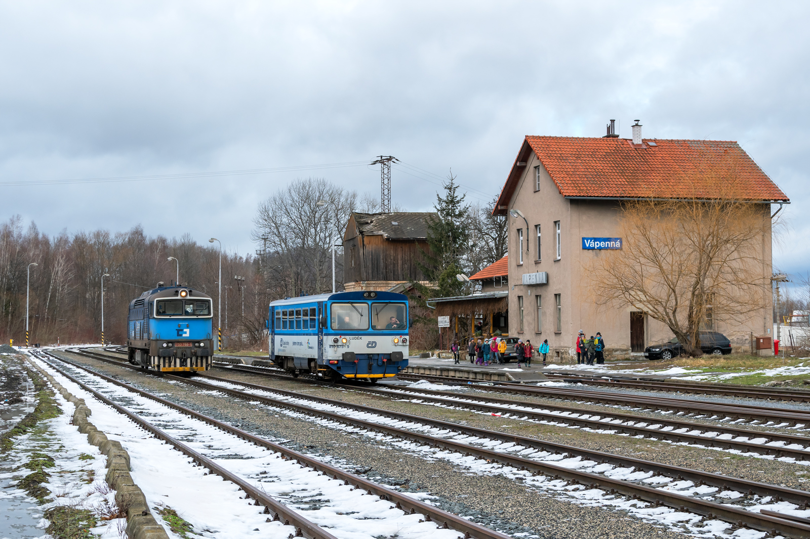 810 675-9 [Ceske Drahy]