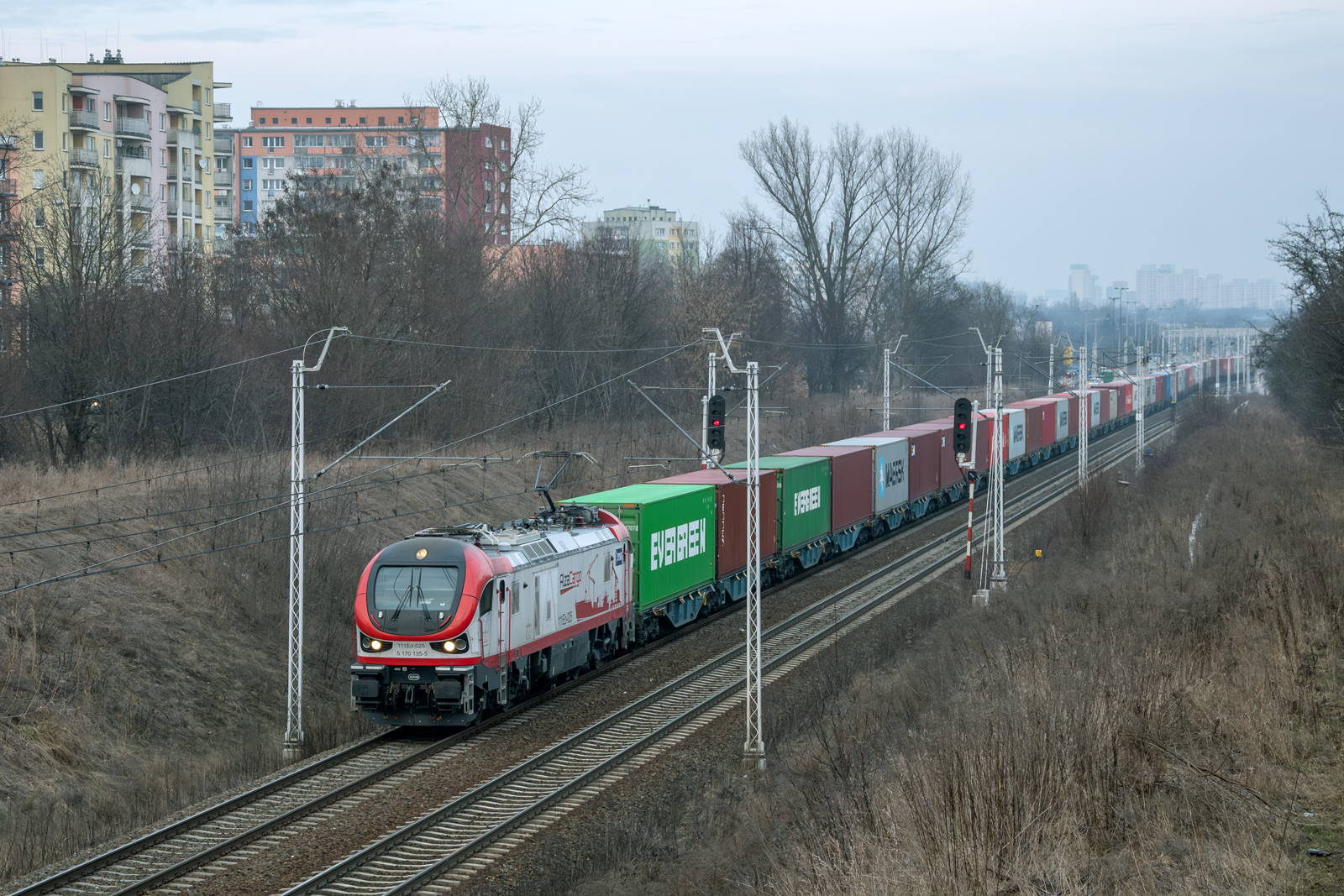 111Ed-025 [Alza Cargo]