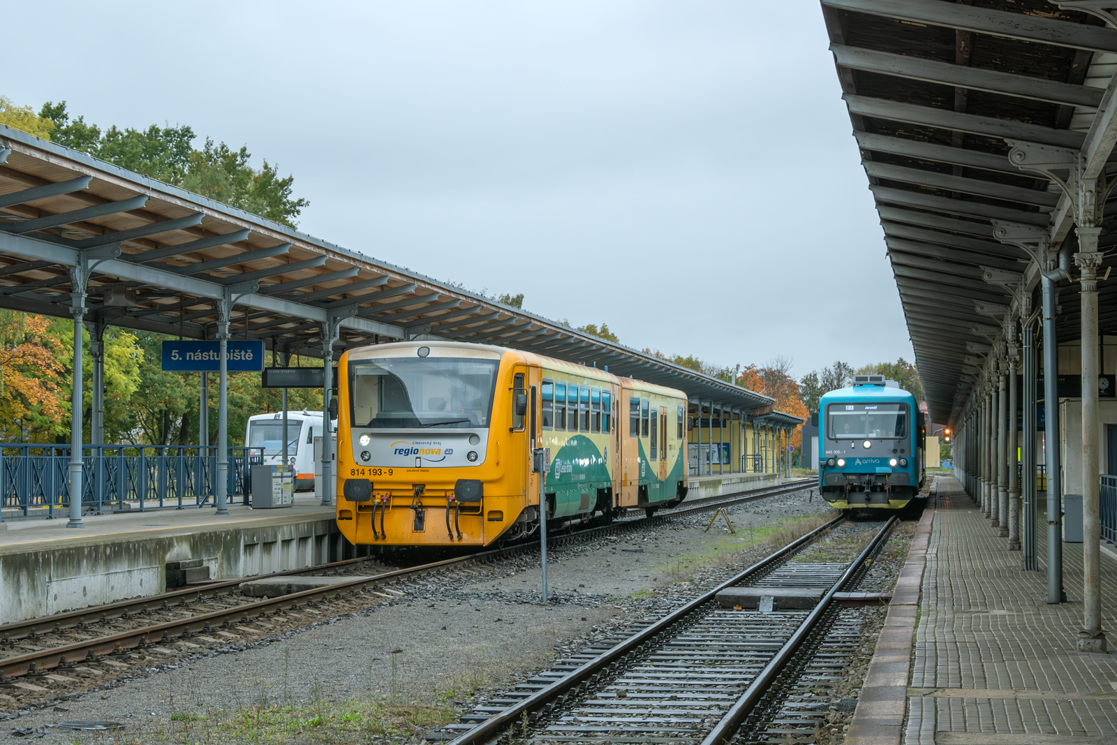 814 193-9 [Ceske Drahy]