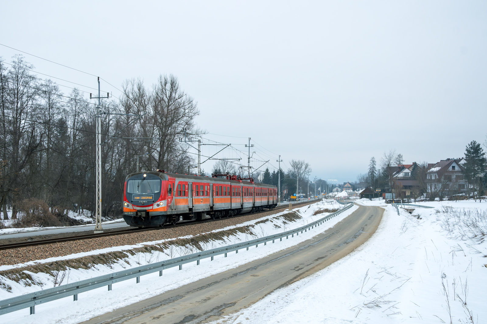 EN57-2072 [Polregio]