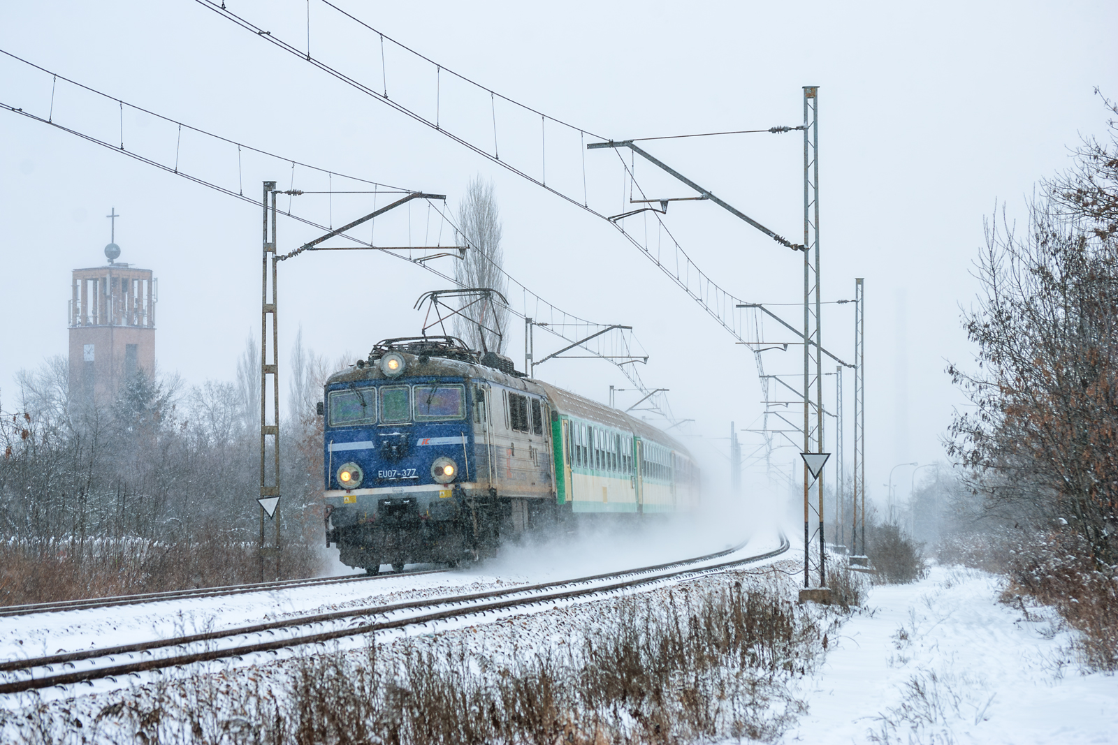 EU07-377 [PKP InterCity]