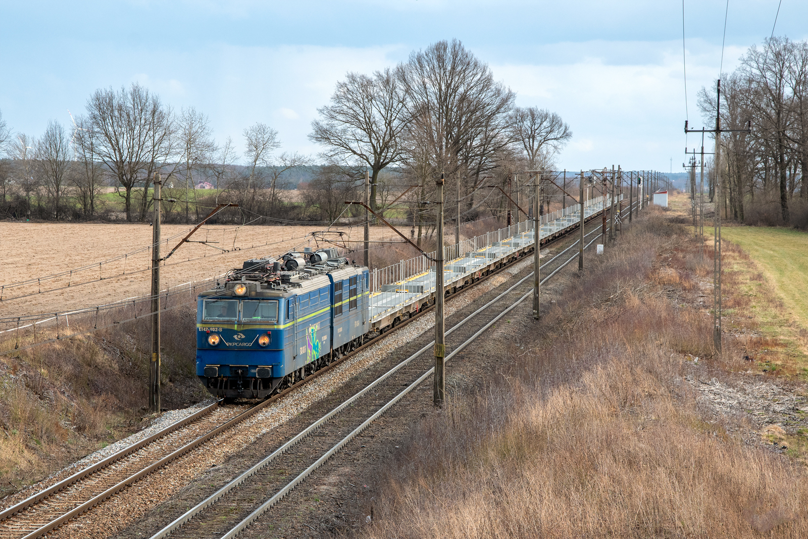 ET42-002 [PKP Cargo]