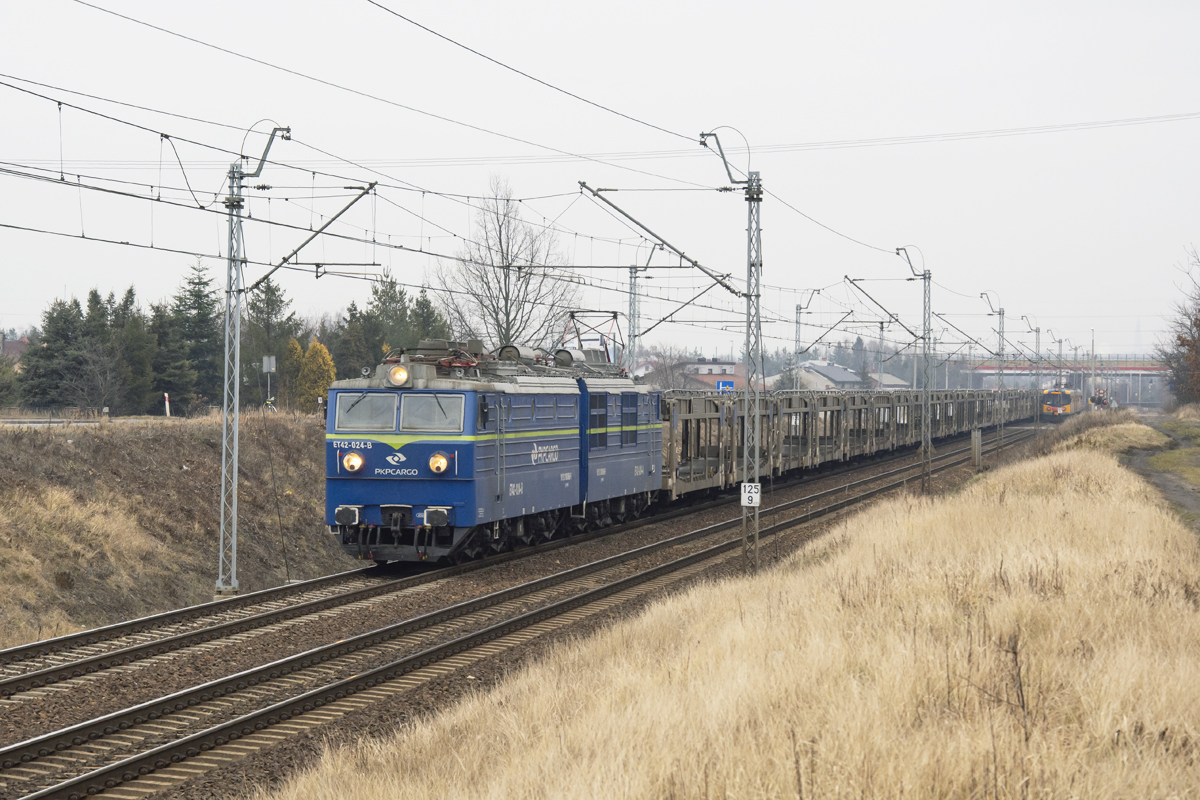 ET42-024 [PKP Cargo]