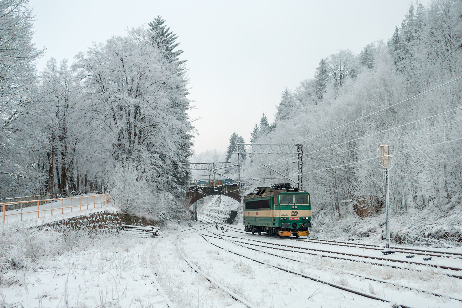 163 045-8 [Przewozy Regionalne]