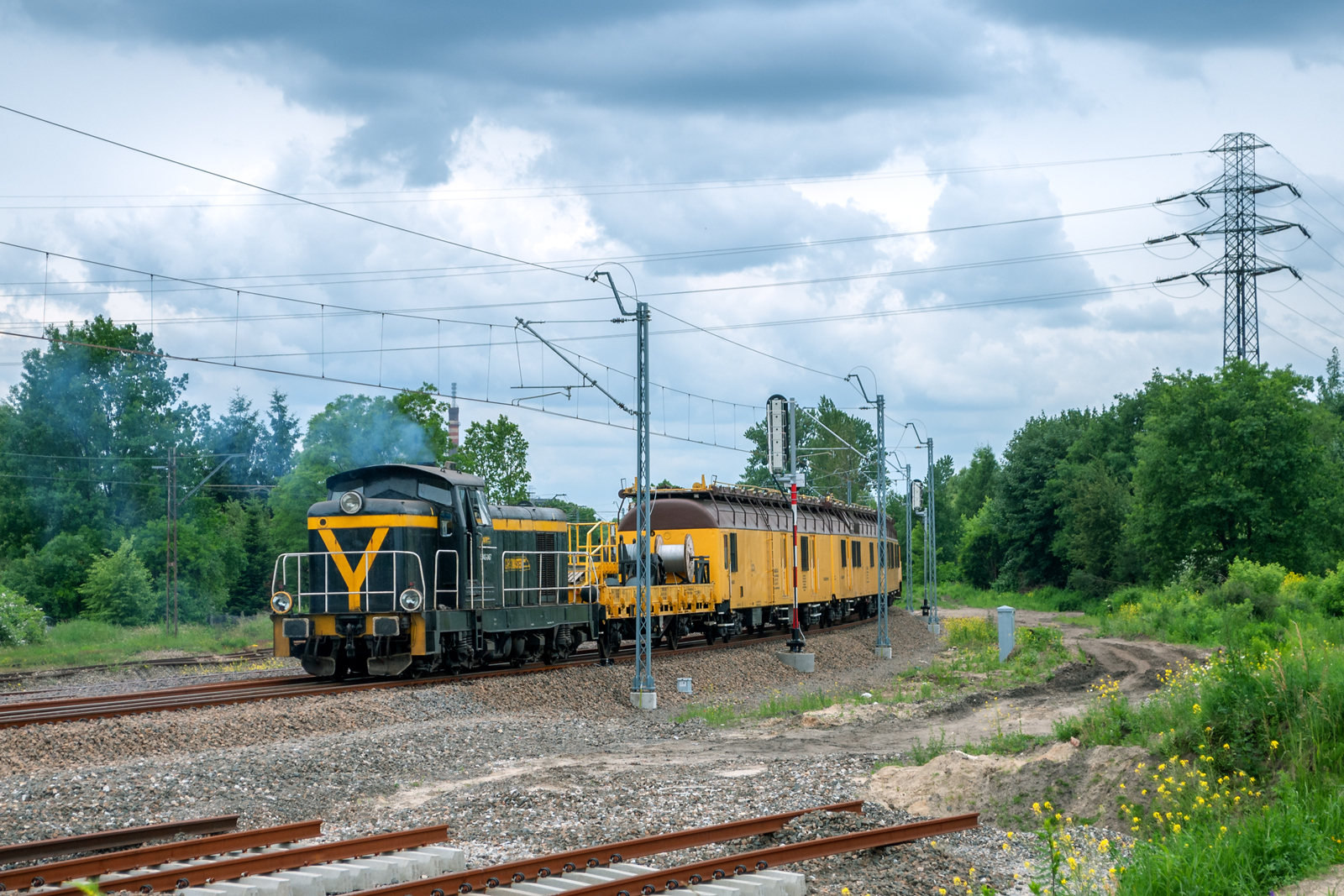 SM42-2467 [Hagans Logistic / del. WAM Kamieniec Ząbkowicki]