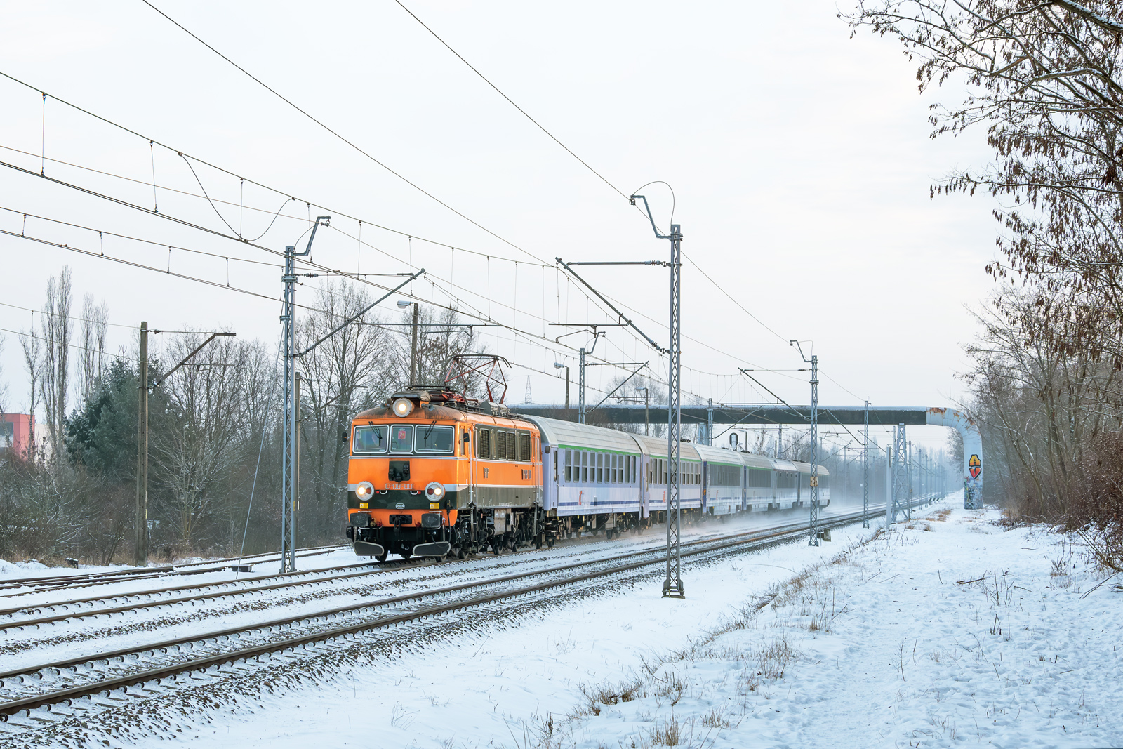 EP08-001 [PKP InterCity]