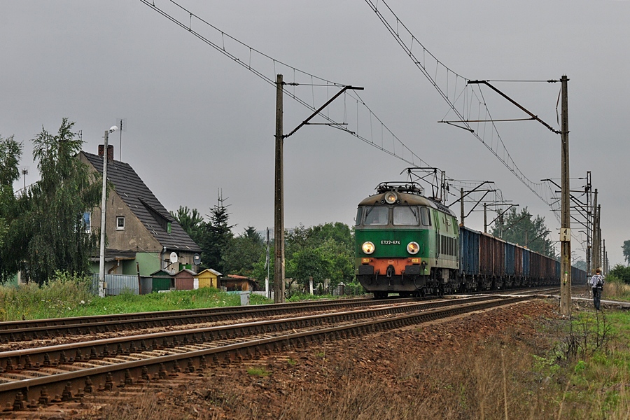 ET22-674 [PKP Cargo]